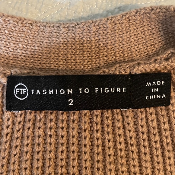 Fashion To Figure Cold Shoulder Sweater - Picture 3 of 4